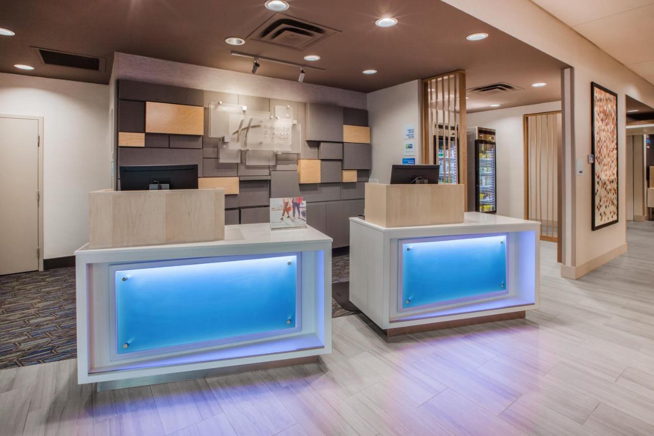 Holiday Inn Express & Suites Spring - Woodlands Area By Ihg Exterior foto