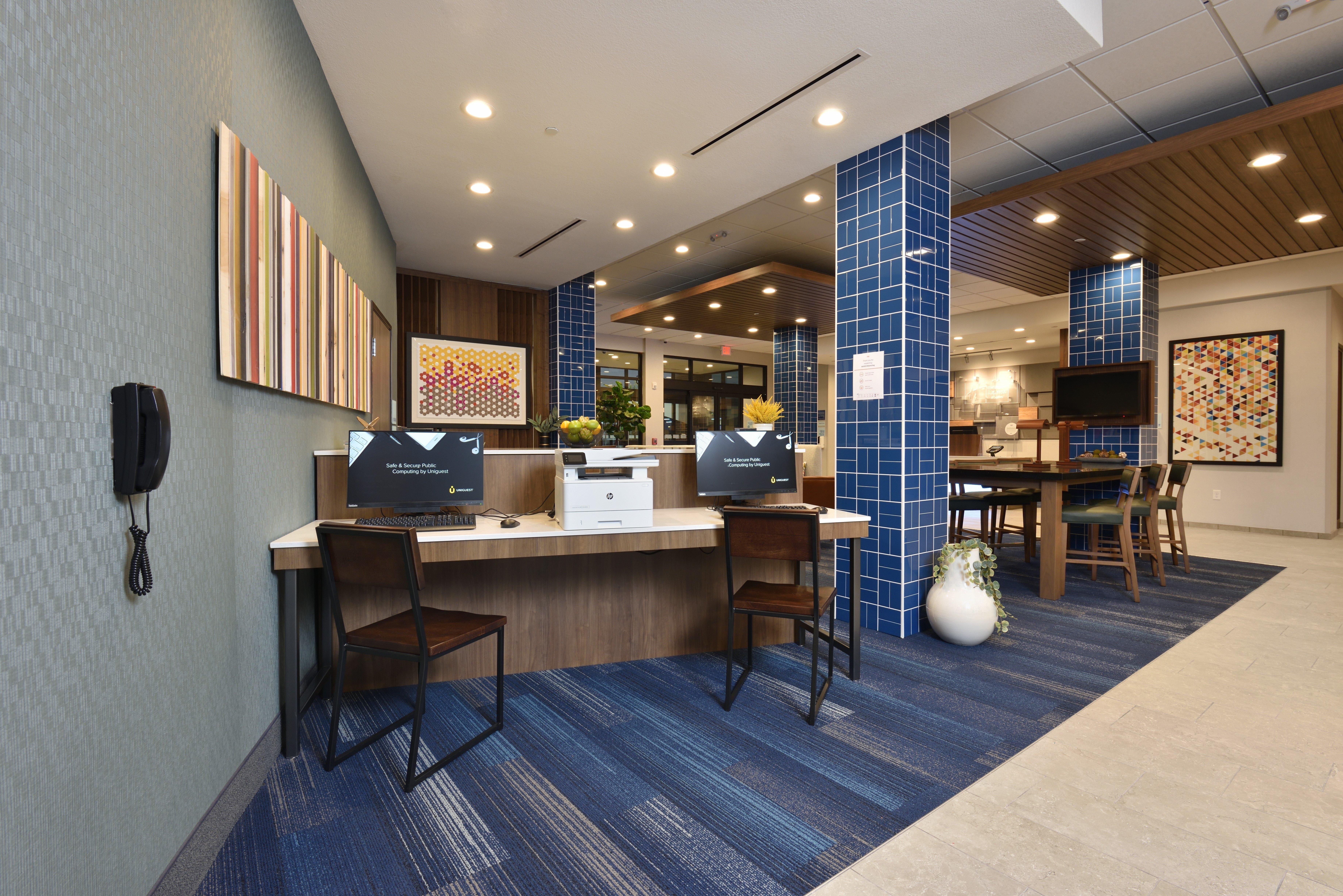 Holiday Inn Express & Suites Spring - Woodlands Area By Ihg Exterior foto